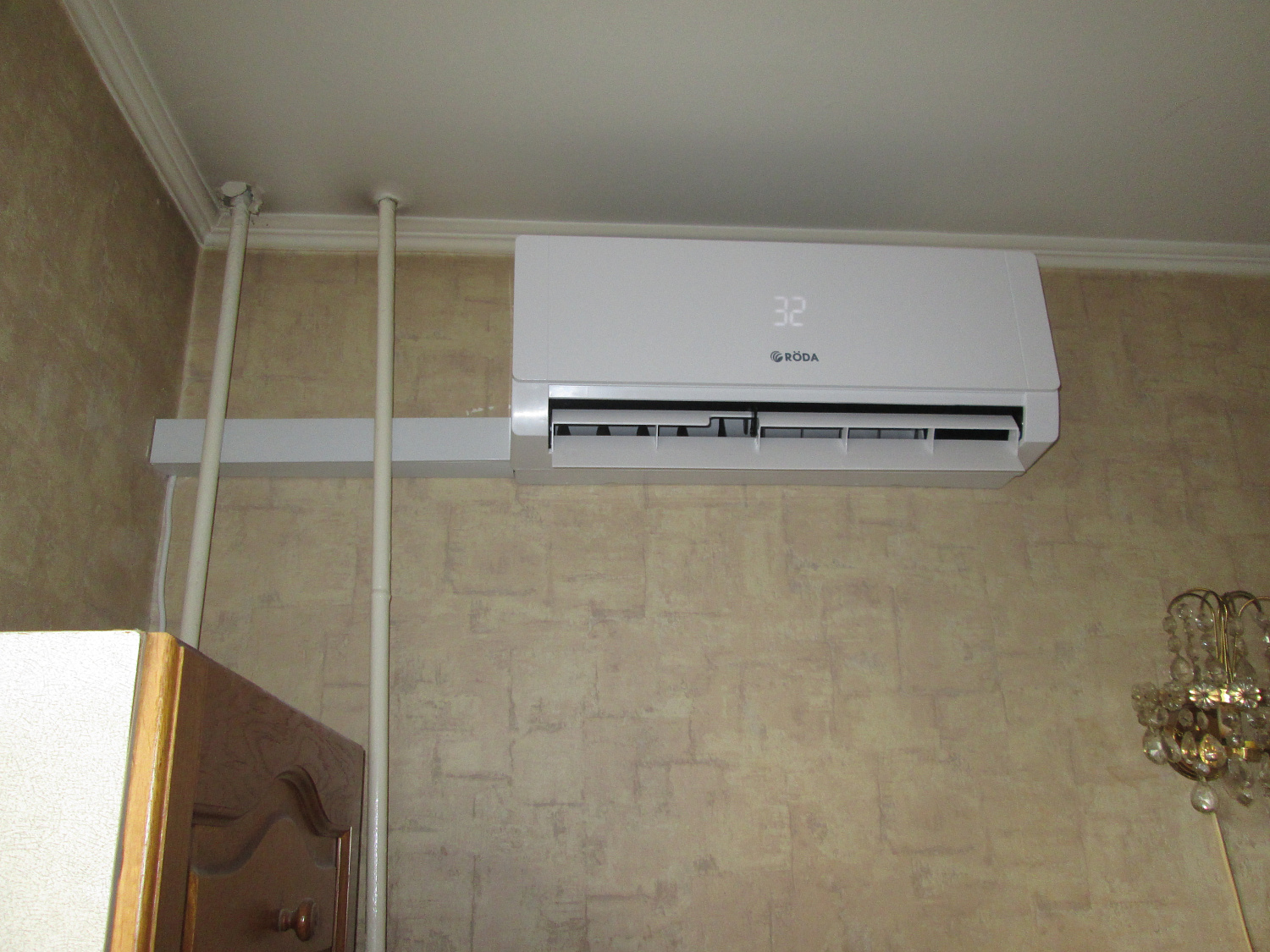 Установка кондиционеров в квартире